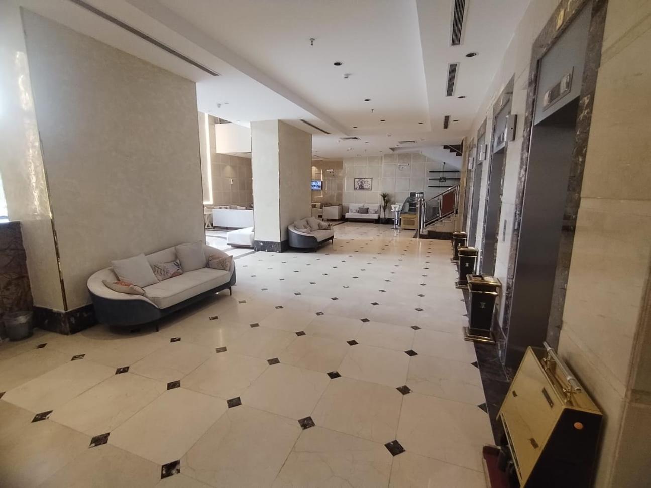 Al Kiram Hotel Al Azizia Mecca Exterior photo